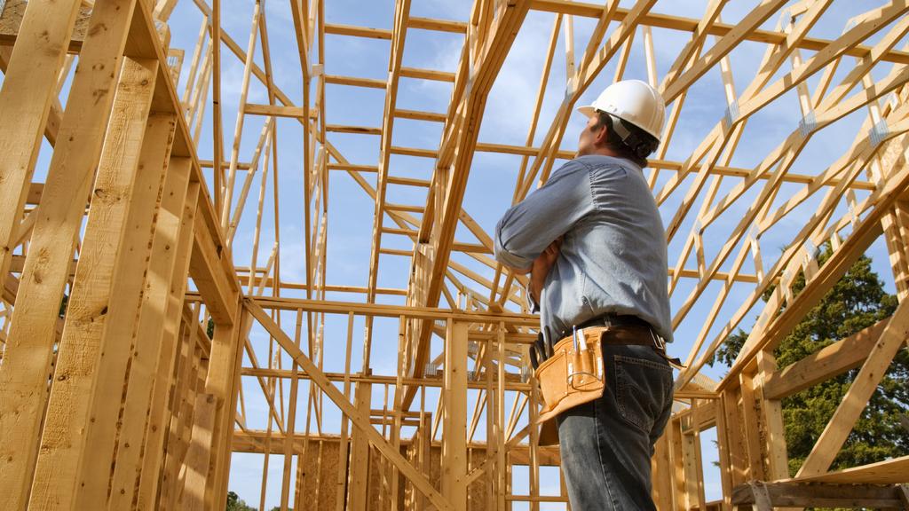 Factors to consider before hiring new house builders